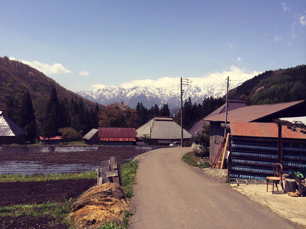 B&B Sunset Inn Hakuba Eksteriør bilde